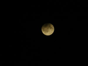 Maximum lunar eclipse 2016-09-16